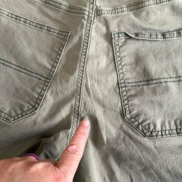 Hollister Cargo Pants Ultra High-Rise Baggy Green Womens 12R Wide Leg Grunge - Picture 13 of 13